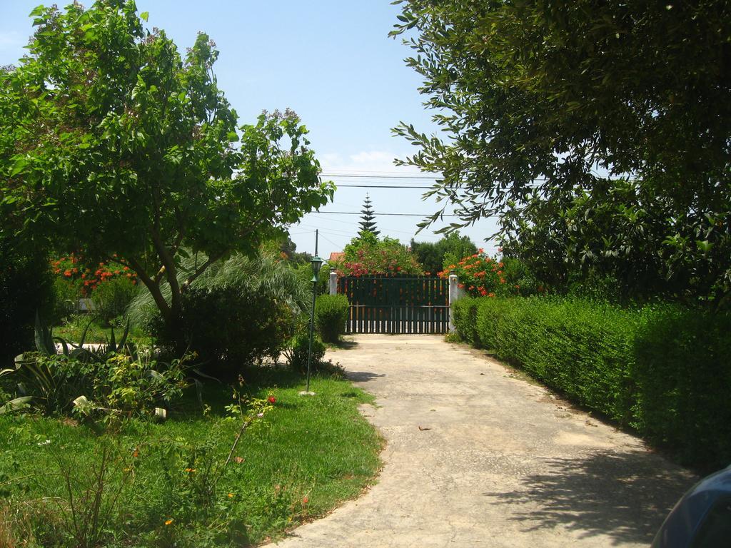 Casa Das Andorinhas Bed and Breakfast Palmela Exteriör bild